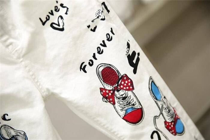 Women White Denim Jeans Cartoon Graffiti Flowers Print OUT0801