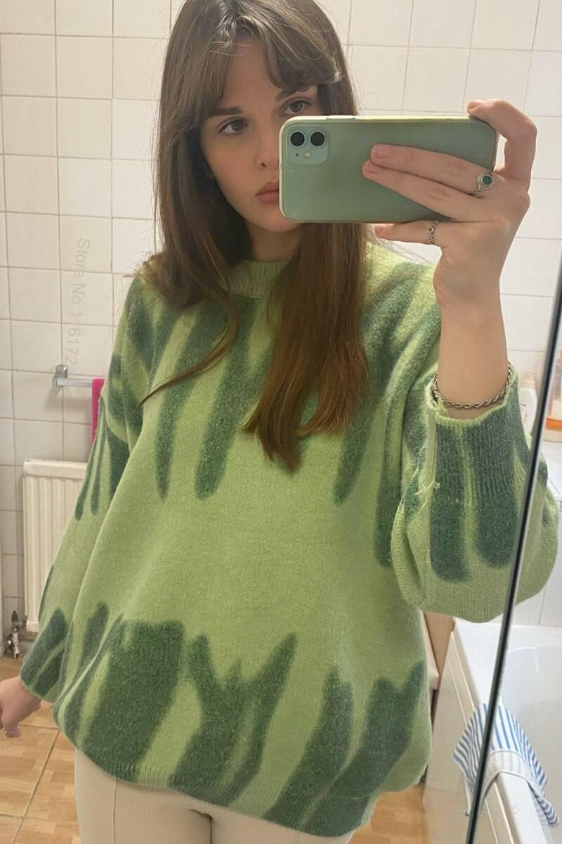 FREE SHIPPING Elegant Green Oversized Pullovers Striped Print OUT0818 FREE SHIPPING Elegant Green Oversized Pullovers Striped Print OUT0818