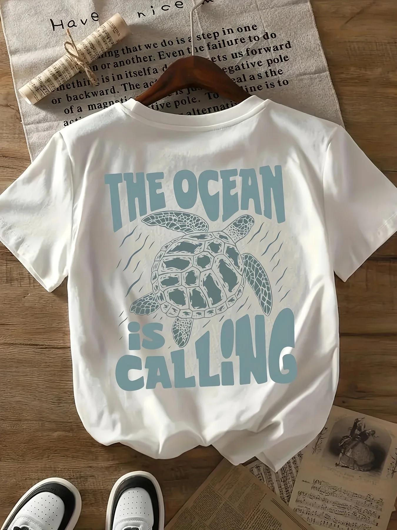 Vibrant Turtle Graphic Print T-Shirt Women Crew Neck Geometric Pattern Female Short Sleeve Casual Tee for Summer Vibrant Turtle Graphic Print T-Shirt Women Crew Neck Geometric Pattern Female Short Sleeve Casual Tee for Summer