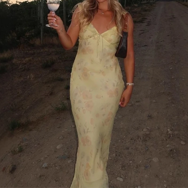 Summer Flower Printed Women’s Sexy Low-cut Dress Sleeveless Backless Slim Sling Dresses 2025 Beach Vacation Lady Vestidos Summer Flower Printed Women's Sexy Low-cut Dress Sleeveless Backless Slim Sling Dresses 2025 Beach Vacation Lady Vestidos